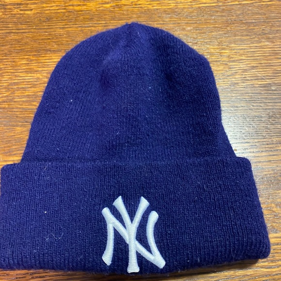 ny yankees beanie